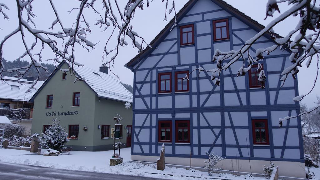 Cafe Landart Im Thueringer Finistere Apartment Plaue  Exterior foto