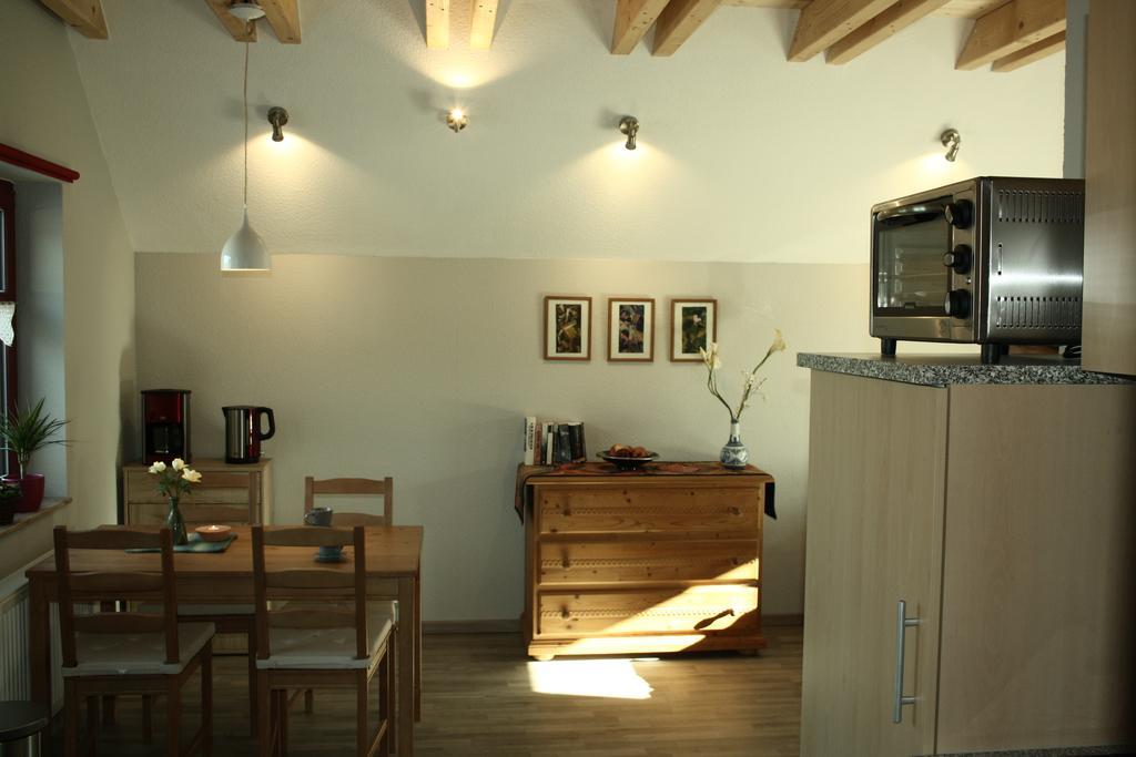 Cafe Landart Im Thueringer Finistere Apartment Plaue  Cameră foto
